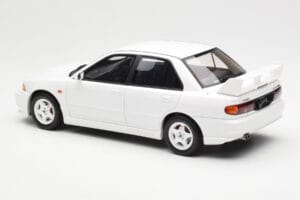 Mitsubishi Lancer Evo III Scotia Valkoinen Otto 1:18 OT1065 Hartsi — kuva 5 / 6
