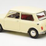 Morris Mini Minor Valkoinen Kyosho 1:18 08964W - image 7 of 8