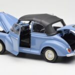 Morris Minor Avoauto Sininen Minichamps 1:18 - image 5 of 8