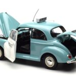 Morris Minor Poliisi Sininen & Valkoinen Minichamps 1:18 - image 5 of 8
