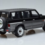 Nissan Patrol GR Y60 Harmaa Otto 1:18 - image 2 of 6