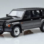 Nissan Patrol GR Y60 Harmaa Otto 1:18