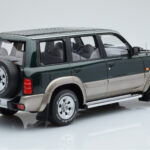 Nissan Patrol GR Y61 Vihreä Otto 1:18 - image 2 of 5