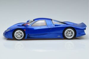 Nissan R390 GT1 Road Car GT Spirit 1:18 GT403 Hartsi — kuva 3 / 6
