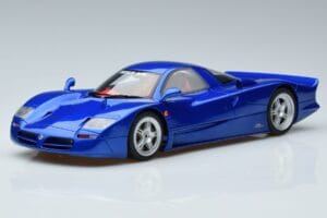 Nissan R390 GT1 Road Car GT Spirit 1:18 GT403 Hartsi