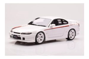 Nissan Silvia S15 Spec-R Nismo Aero Valkoinen Otto 1:18 OT1035