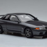 Nissan Skyline GT-R BNR32 Nismo Harmaa Otto 1:18 - image 4 of 6