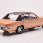 Opel Diplomat B Beige Metallic MCG 1:18 - image 2 of 6