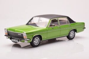 Opel Diplomat B Vihreä Metallic MCG 1:18 MCG18337