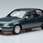Opel Kadett E GSi Sininen Metallic Norev 1:18 183614 Metalli