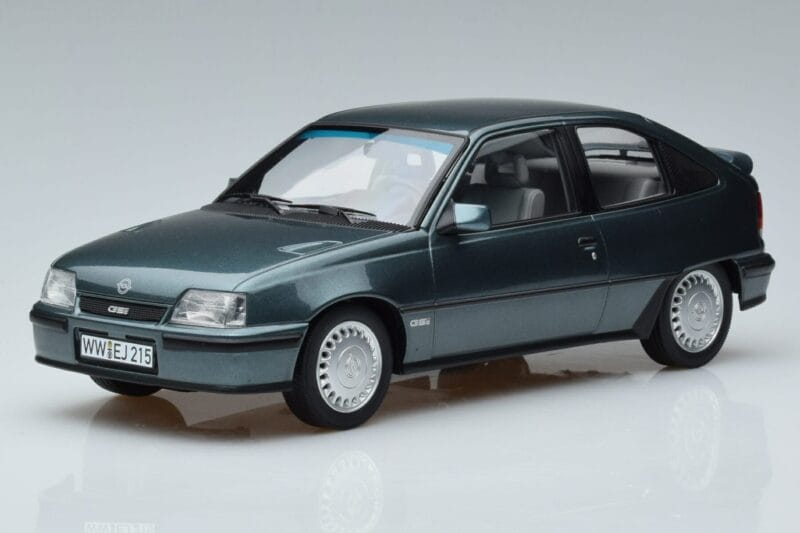 Opel Kadett E GSi Sininen Metallic Norev 1:18 183614 Metalli
