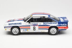 Opel Manta 400 Rothmans #8 J. McRae / I. Grindrod Lombard RAC Rally 1983 IXO 1:18 18RMC038A Metalli — kuva 3 / 6