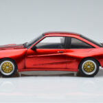 Opel Manta B Mattig Punainen MCG 1:18 - image 3 of 6