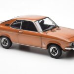 Opel Manta A Pronssi Metallic Norev 1:18 - image 6 of 8