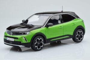 Opel Mokka-e GS Line Matcha Vihreä Otto 1:18 OT435