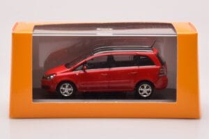 Opel Zafira B OPC Punainen Minichamps 1:43 400045300 Metalli — kuva 4 / 4