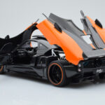 Pagani Zonda Cinque Oranssi St Tropez Almost Real 1:18 - image 7 of 8