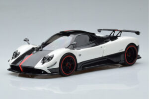 Pagani Zonda Cinque Valkoinen Benny Almost Real 1:18