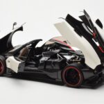 Pagani Zonda Cinque Roadster Valkoinen Benny Almost Real 1:18 - image 5 of 8
