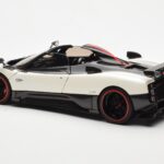 Pagani Zonda Cinque Roadster Valkoinen Benny Almost Real 1:18 - image 7 of 8
