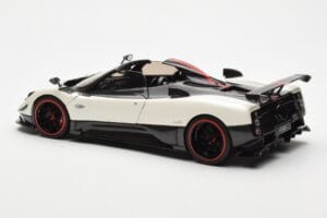 Pagani Zonda Cinque Roadster Valkoinen Benny Almost Real 1:18 850611001 Metalli — kuva 7 / 8