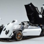 Pagani Zonda HP Barchetta Carbon Fiber Valkoinen LCD 1:18 LCD18009 WH Metalli - image 2 of 9