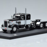 Peterbilt 350 Musta IXO 1:43 TR114