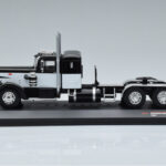 Peterbilt 350 Musta IXO 1:43 TR114 - image 3 of 6