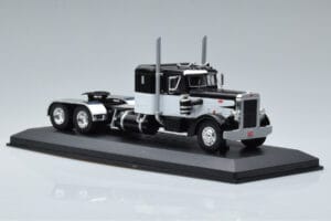 Peterbilt 350 Musta IXO 1:43 TR114 Metalli — kuva 4 / 6