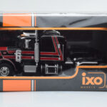 Peterbilt 359 Musta Punainen IXO 1:43 - image 4 of 4