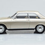 Peugeot 204 Coupe Beige Otto 1:18 - image 3 of 6