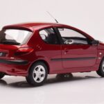 Peugeot 206 S16 Punainen Otto 1:18 - image 2 of 6