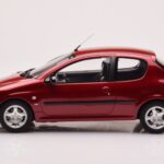 Peugeot 206 S16 Punainen Otto 1:18 - image 3 of 6