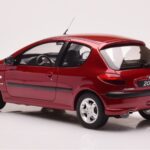 Peugeot 206 S16 Punainen Otto 1:18 - image 5 of 6