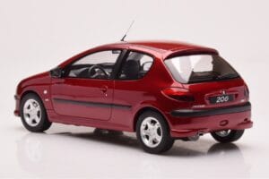 Peugeot 206 S16 Punainen Otto 1:18 OT1039 Hartsi — kuva 5 / 6