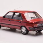 Peugeot 305 GTX Punainen Plaisir Otto 1:18 - image 5 of 6