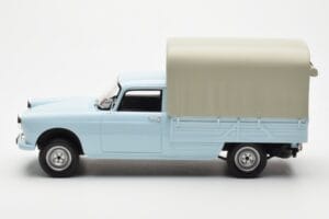 Peugeot 404 Pickup Bache Pastellinsininen Otto 1:18 OT1036 Hartsi — kuva 3 / 6