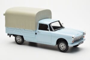 Peugeot 404 Pickup Bache Pastellinsininen Otto 1:18 OT1036 Hartsi — kuva 4 / 6