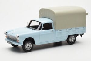 Peugeot 404 Pickup Bache Pastellinsininen Otto 1:18 OT1036