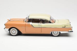 Pontiac Star Chief Hardtop Punainen Valkoinen Sun Star 1:18 5043 Metalli — kuva 4 / 8