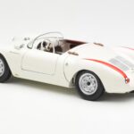 Porsche 550 Spyder 70 Vuotta Edition Valkoinen Schuco 1:18 450033300 - image 7 of 8