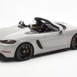 Porsche 718 Spyder Crayon Harmaa GT Spirit 1:18 GT436 - image 2 of 6