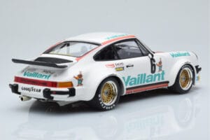 Porsche 911 934 Vaillant #6 B. Wollek Norisring EGT 1976 Minichamps 1:18 155766496 Metalli — kuva 2 / 6