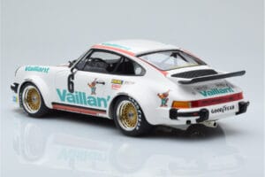 Porsche 911 934 Vaillant #6 B. Wollek Norisring EGT 1976 Minichamps 1:18 155766496 Metalli — kuva 5 / 6