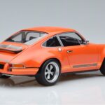 Porsche 911 964 Singer Oranssi Erikoispainos GT Spirit 1:18 ZM049 Hartsi - image 2 of 6