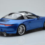 Porsche 911 991 4S Targa Sininen GT Spirit 1:18 - image 2 of 5