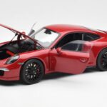 Porsche 911 991 Carrera GTS Carmine Punainen Schuco 1:18 450039000 - image 2 of 8