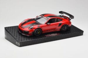 Porsche 911 GT2 RS 991 MR Manthey Racing Nordschleife Record Minichamps 1:18 MR-911-GT2RS-1803 Metalli — kuva 2 / 6