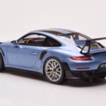 Porsche 911 991.2 GT2 RS Sininen GT Spirit 1:18 - image 5 of 6