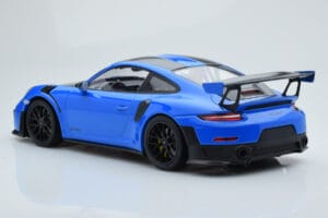 Porsche 911 GT2 RS 991.2 Weissach Package Sininen Mustat Magnesiumvanteet Minichamps 1:18 153068316 Metalli — kuva 5 / 6